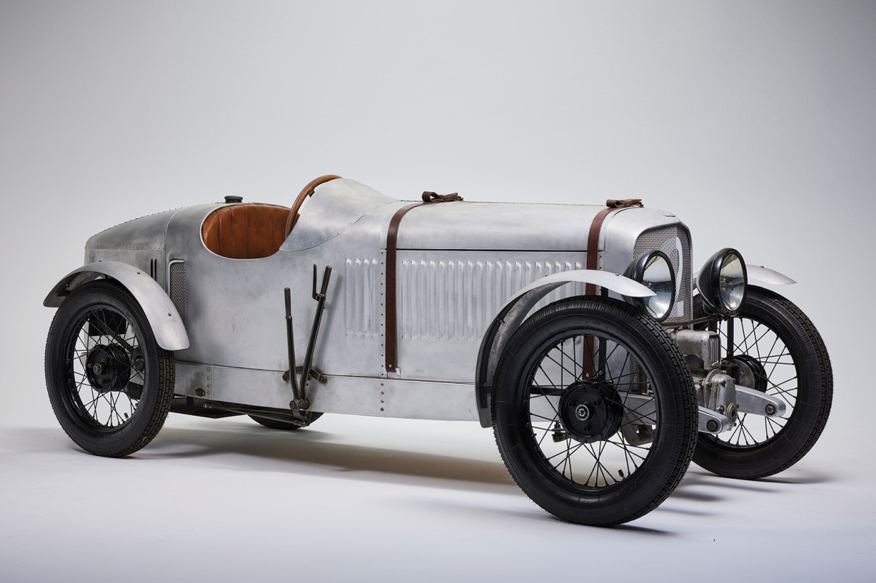 Classic & Sports Car – Motoring art: Ole Koch