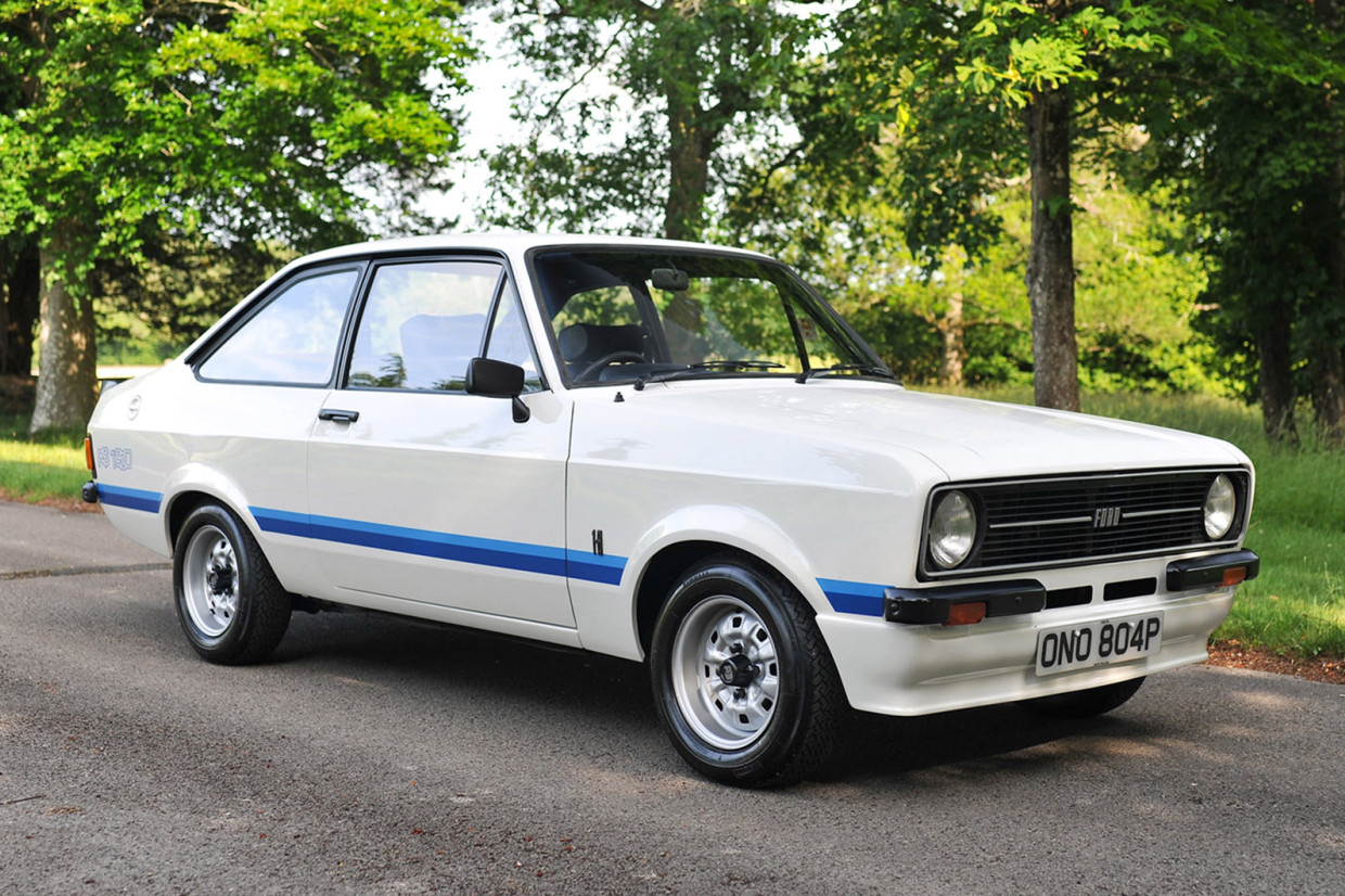Classic & Sports Car – Ford Escort RS 1800 sets world record