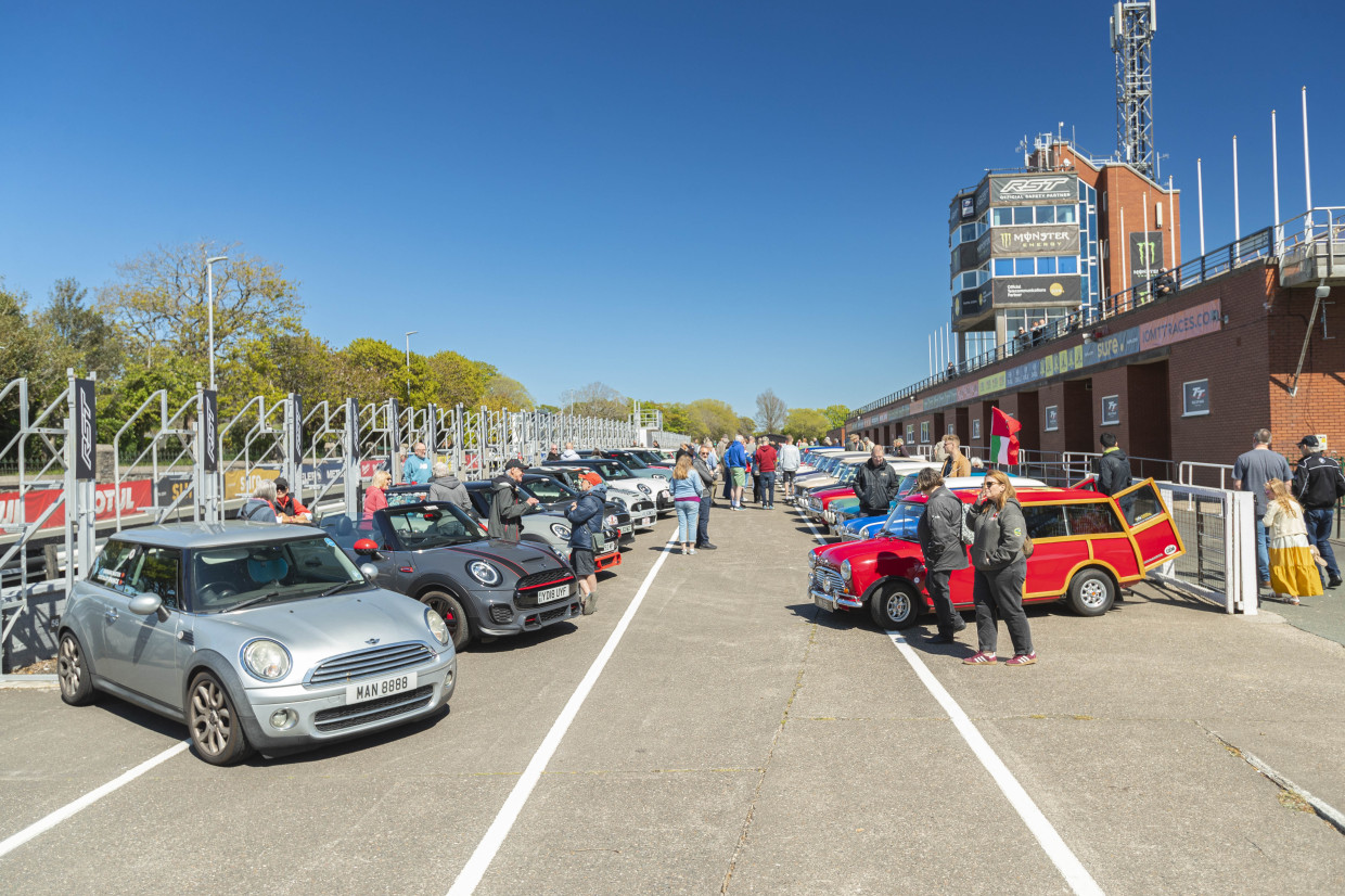 Classic & Sports Car – MiniFest