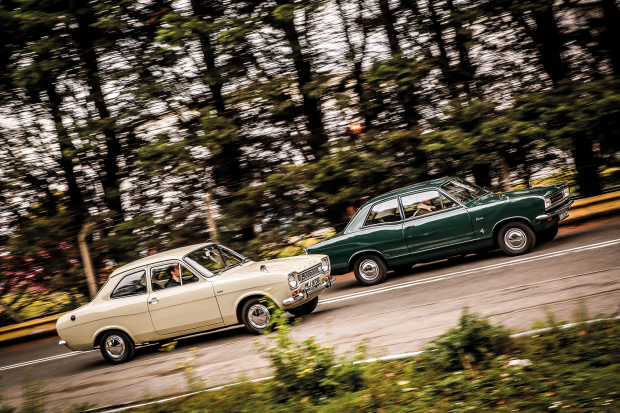 Classic & Sports Car – Ford Escort vs the world!