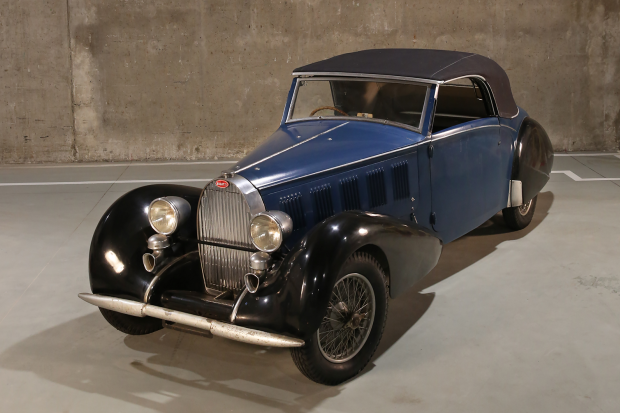 Trio of Bugatti barn finds head for Rétromobile sale
