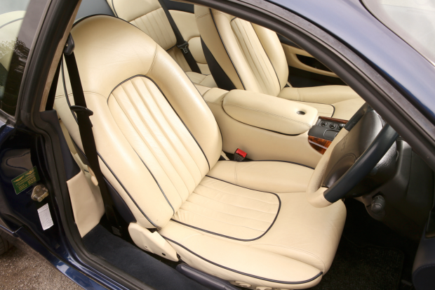 Classic & Sports Car – Buyer’s guide: Aston Martin DB7