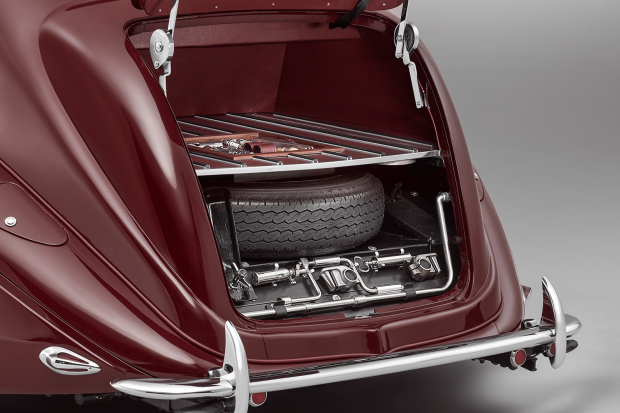 Classic & Sports Car – Reborn Corniche revives unique lost Bentley beauty