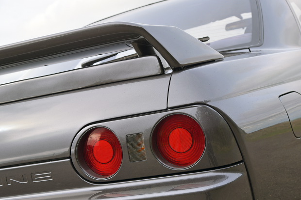 Classic & Sports Car – The sky’s the limit: Nissan Skyline R32 meets 2000GT-R
