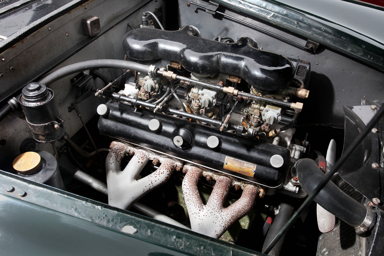 Classic & Sports Car – Don’t buy that, buy this: Bristol 406 vs Mercedes Ponton Coupé