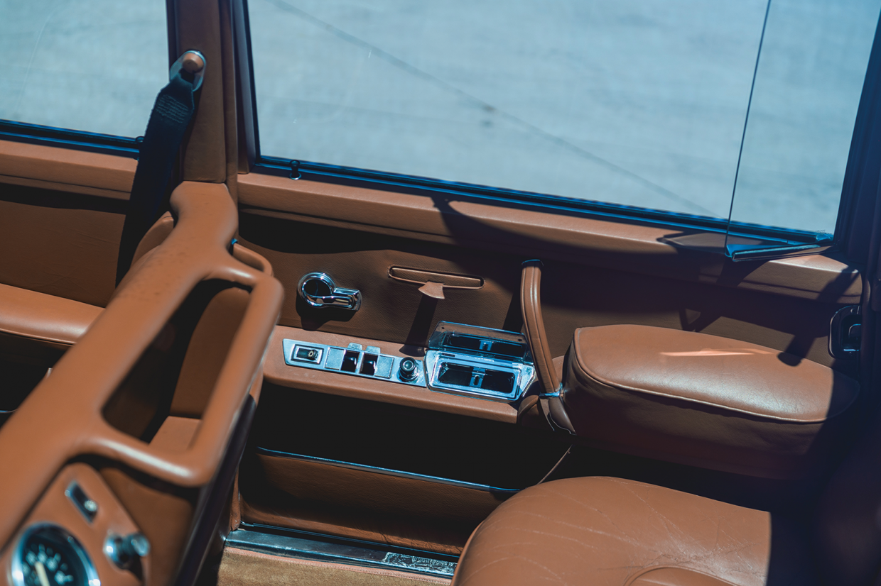 Classic & Sports Car – Blue-sky thinking: the unique glass-roofed Mercedes-Benz 600