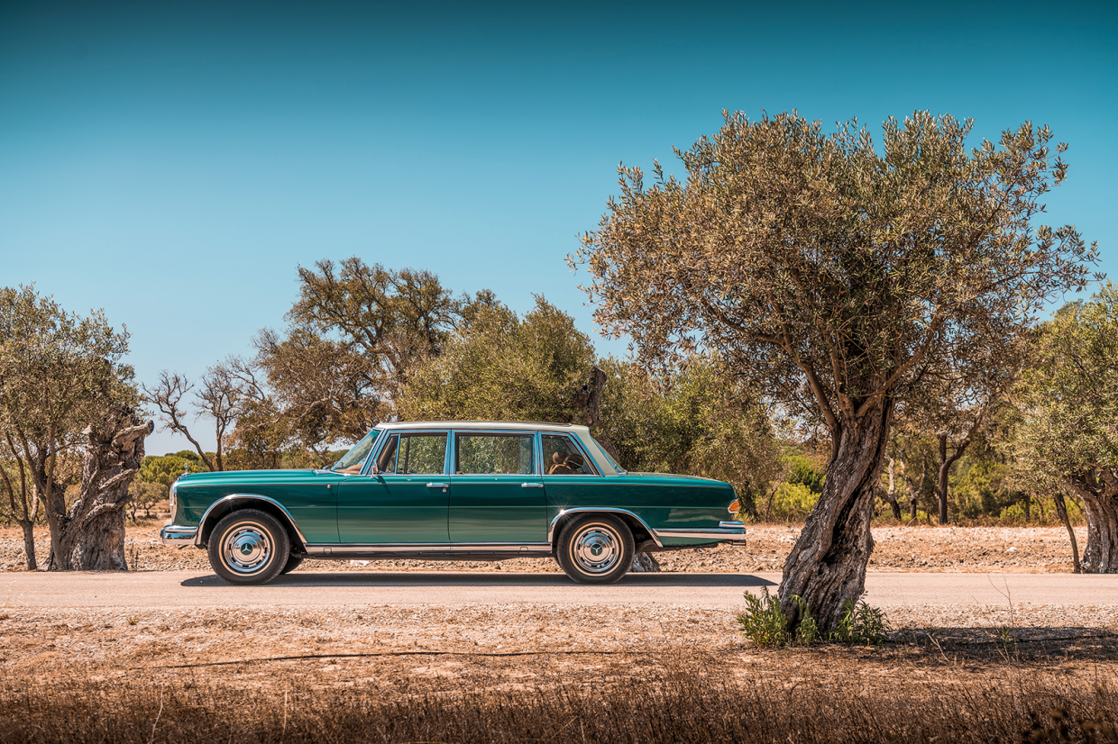 Classic & Sports Car – Blue-sky thinking: the unique glass-roofed Mercedes-Benz 600