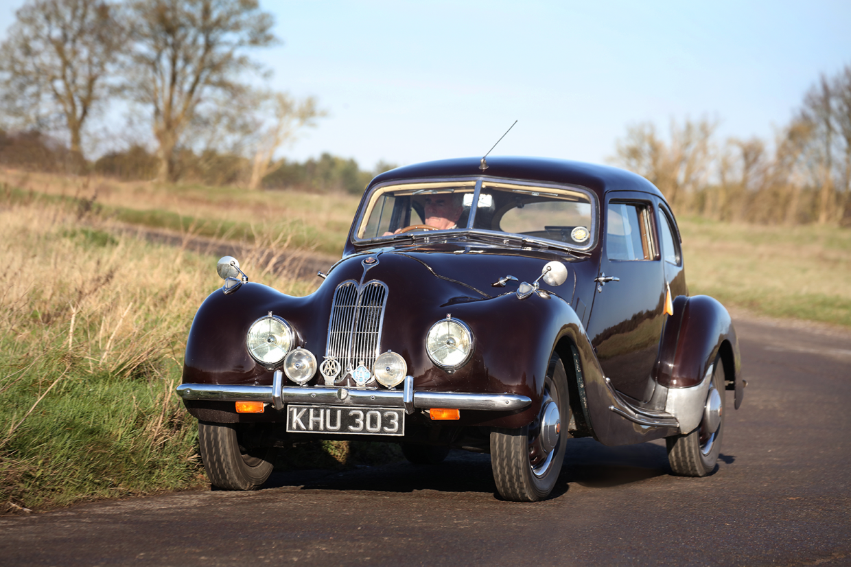 Classic & Sports Car – Something borrowed: celebrating the Bristol 400