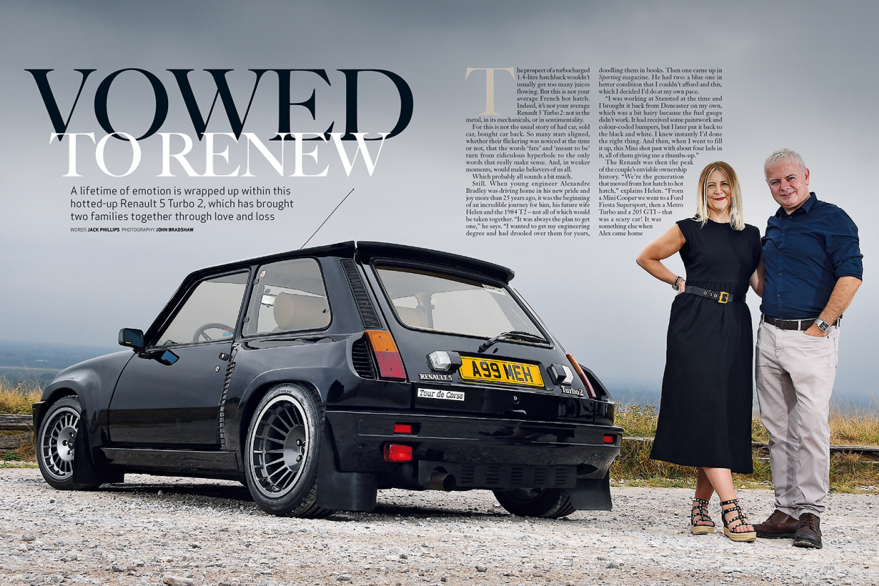 Classic & Sports Car – BMW 2002 and 3.0 CSL: inside the February 2021 issue of C&SC
