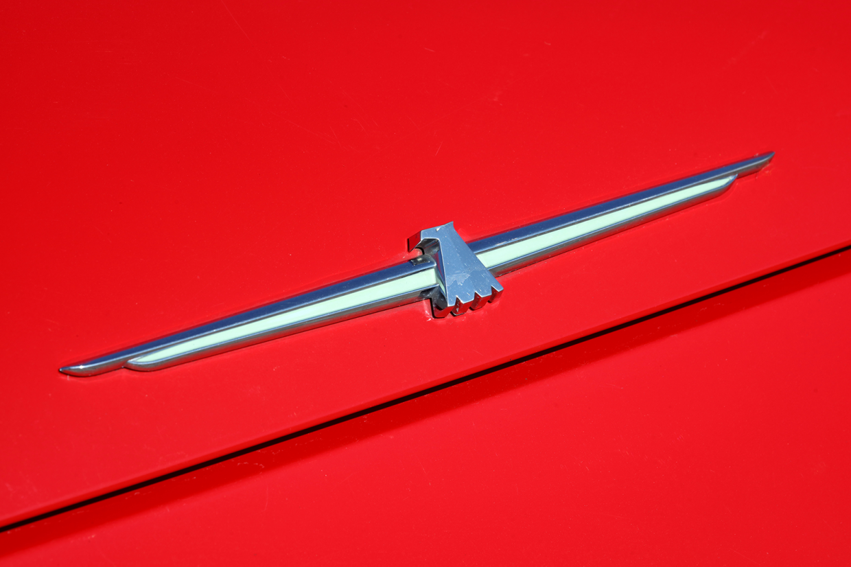 Classic & Sports Car – Is the reborn Ford Thunderbird really that bad?