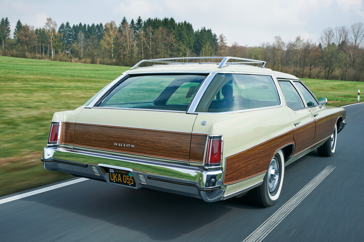 Classic & Sports Car – United estates: Buick Estate Wagon, Chrysler Town & Country and Ford Country Squire
