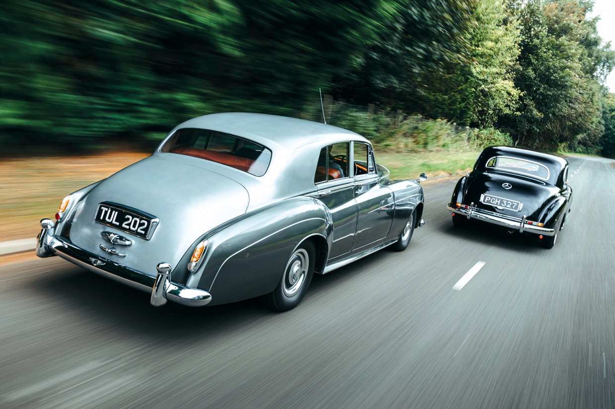 Classic & Sports Car – Peace makers: Bentley S1 vs Mercedes-Benz 300b