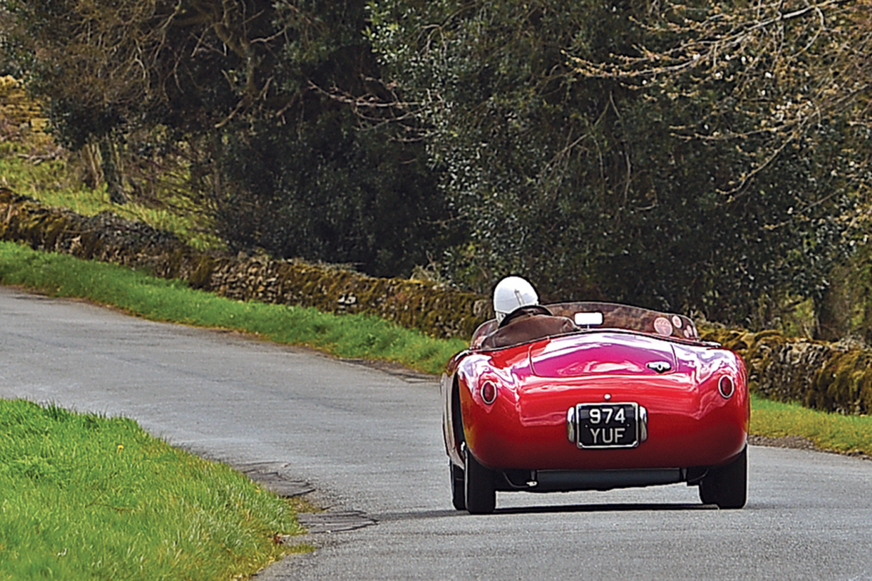Classic & Sports Car - Osca MT4: little red roadster
