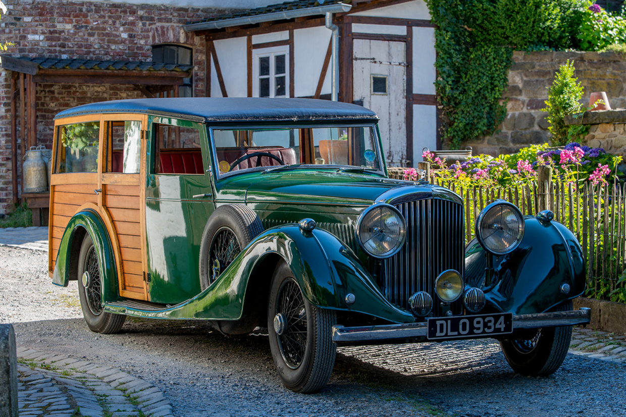 Classic & Sports Car – The fascinating story of the British woodie