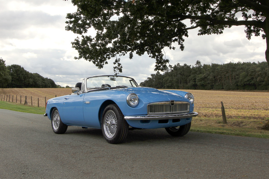 Classic & Sports Car – Electric MGB revealed