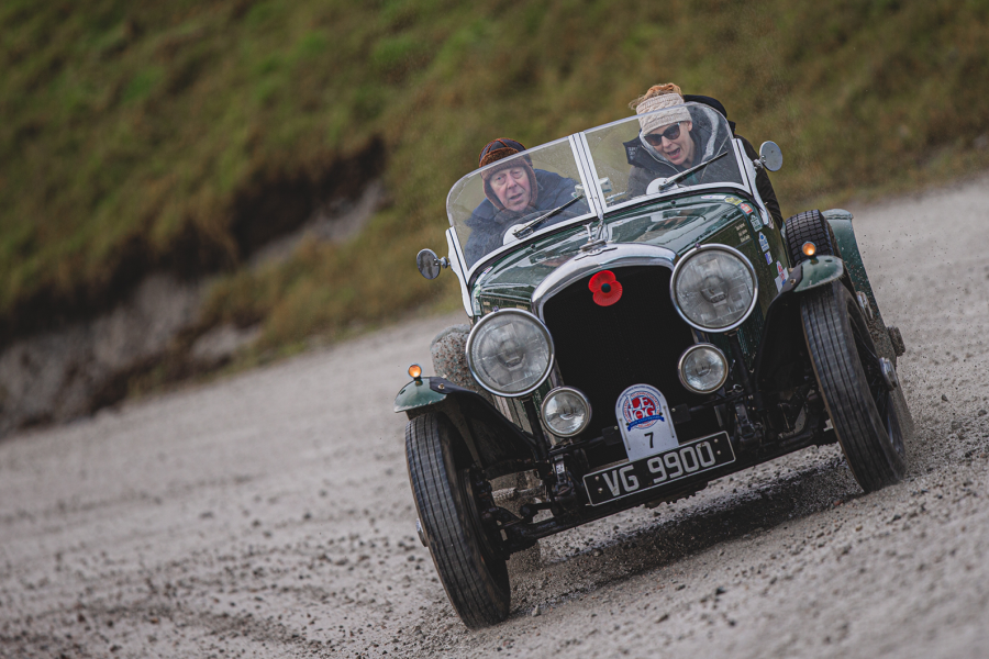 Classic & Sports Car – Six seize gold on silver-jubilee Le Jog