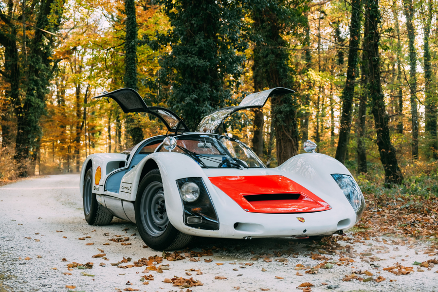 Porsche 906 Artcurial