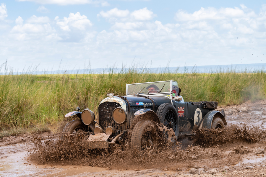 Bentley duo claims epic Southern Cross Safari win