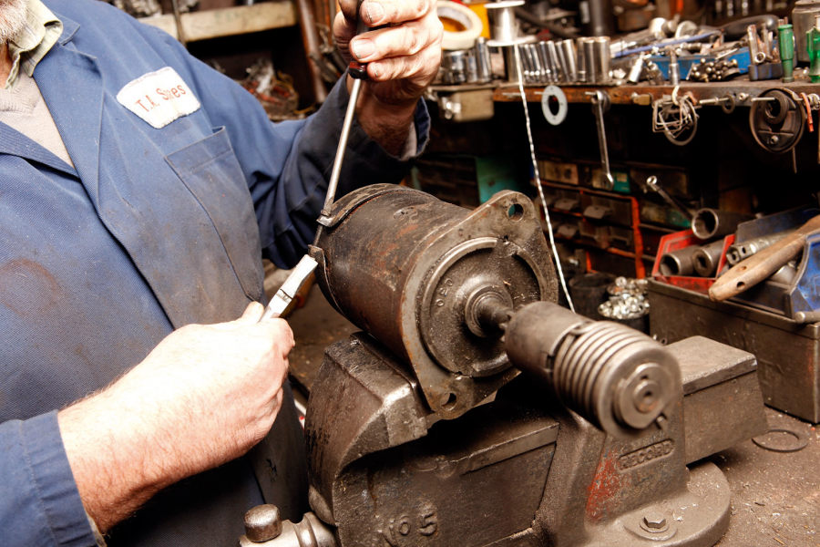 Classic & Sports Car – How to… service your classic car’s starter motor