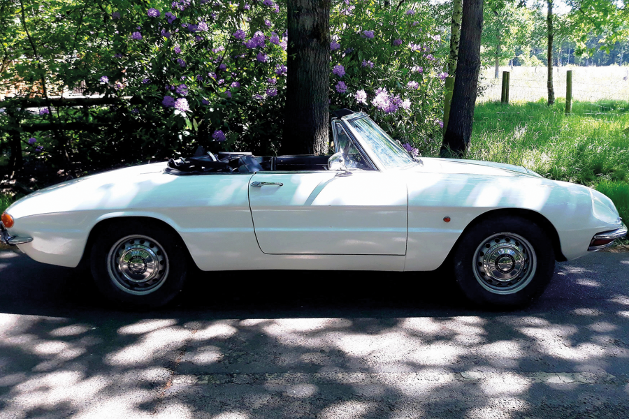 Classic & Sports Car – Your classic: Alfa Romeo Spider Veloce