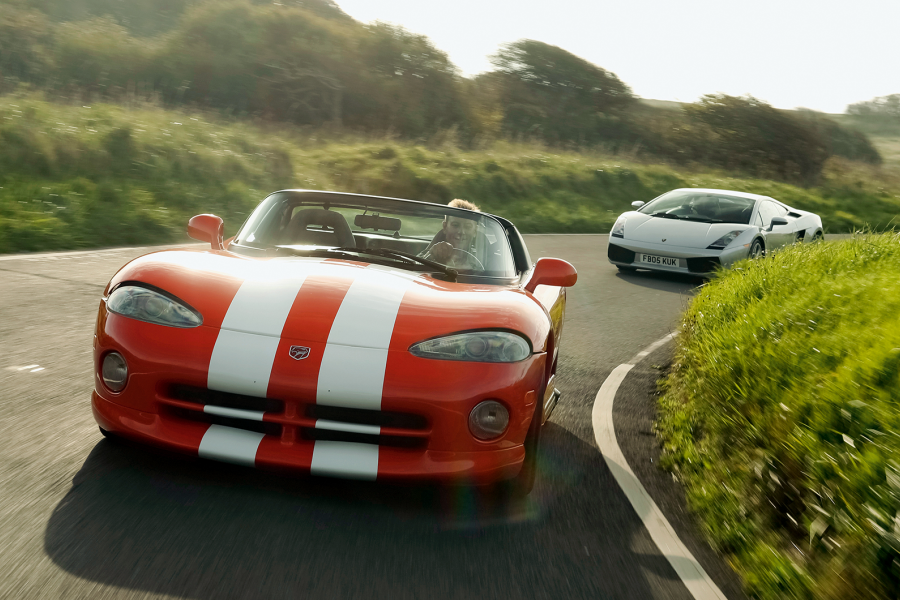 Classic & Sports Car – Four fab and free wallpapers from the April 2023 Classic & Sports Car