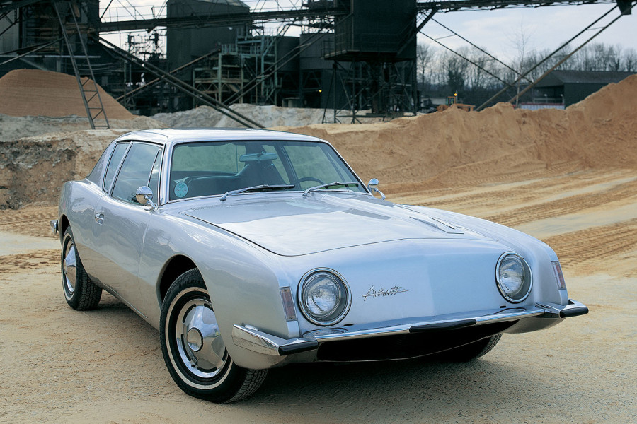 Classic & Sports Car – Studebaker Avanti: Loewy’s rider