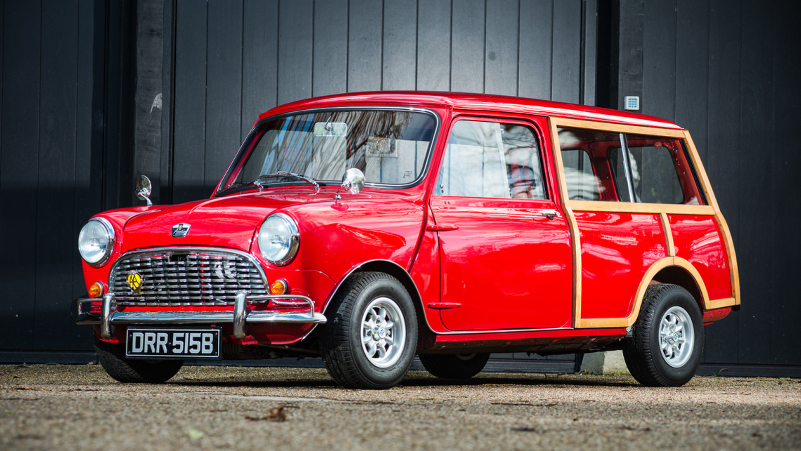 Celebrity cars and more up for auction at Race Retro 2018