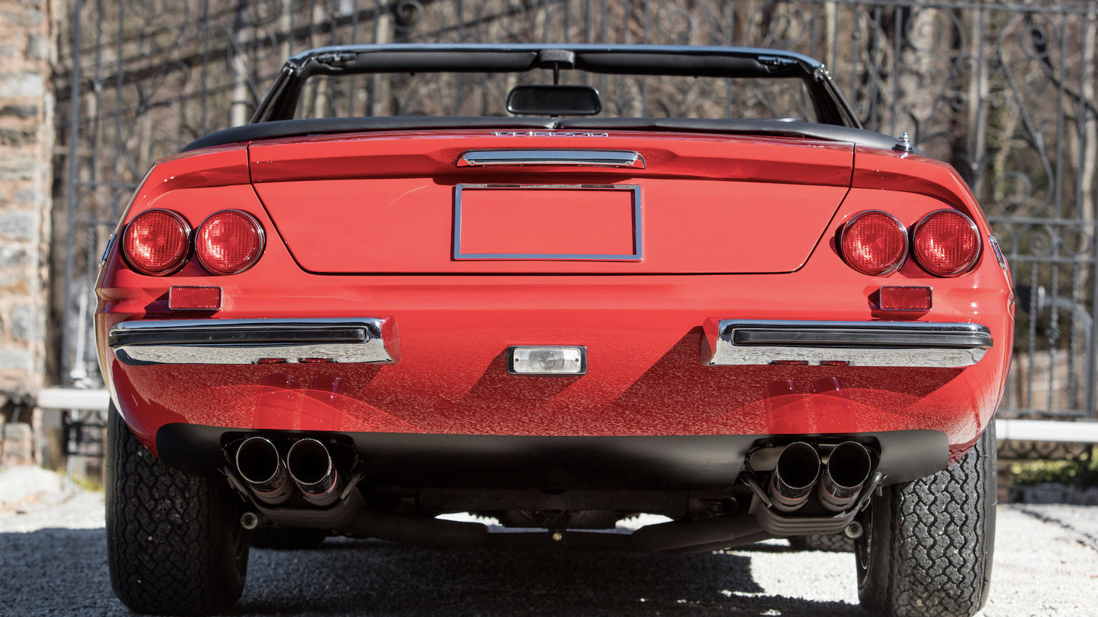 Ferrari 365 GTS/4 Daytona Spider up for sale at Bonhams’ Amelia Island auction 