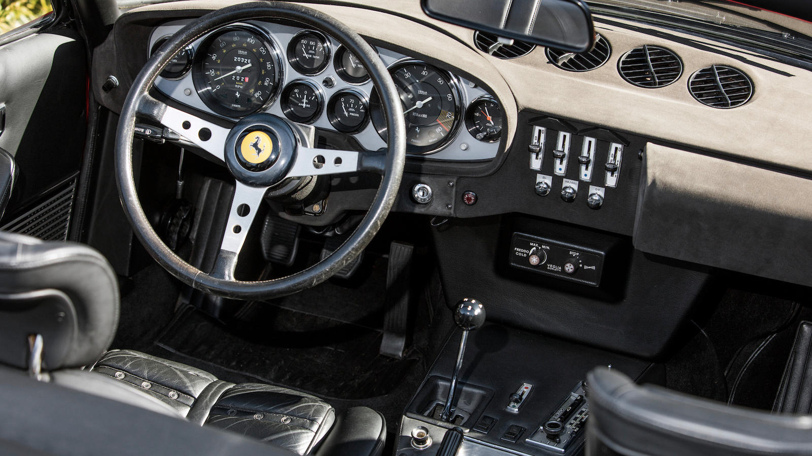 Ferrari 365 GTS/4 Daytona Spider up for sale at Bonhams’ Amelia Island auction 