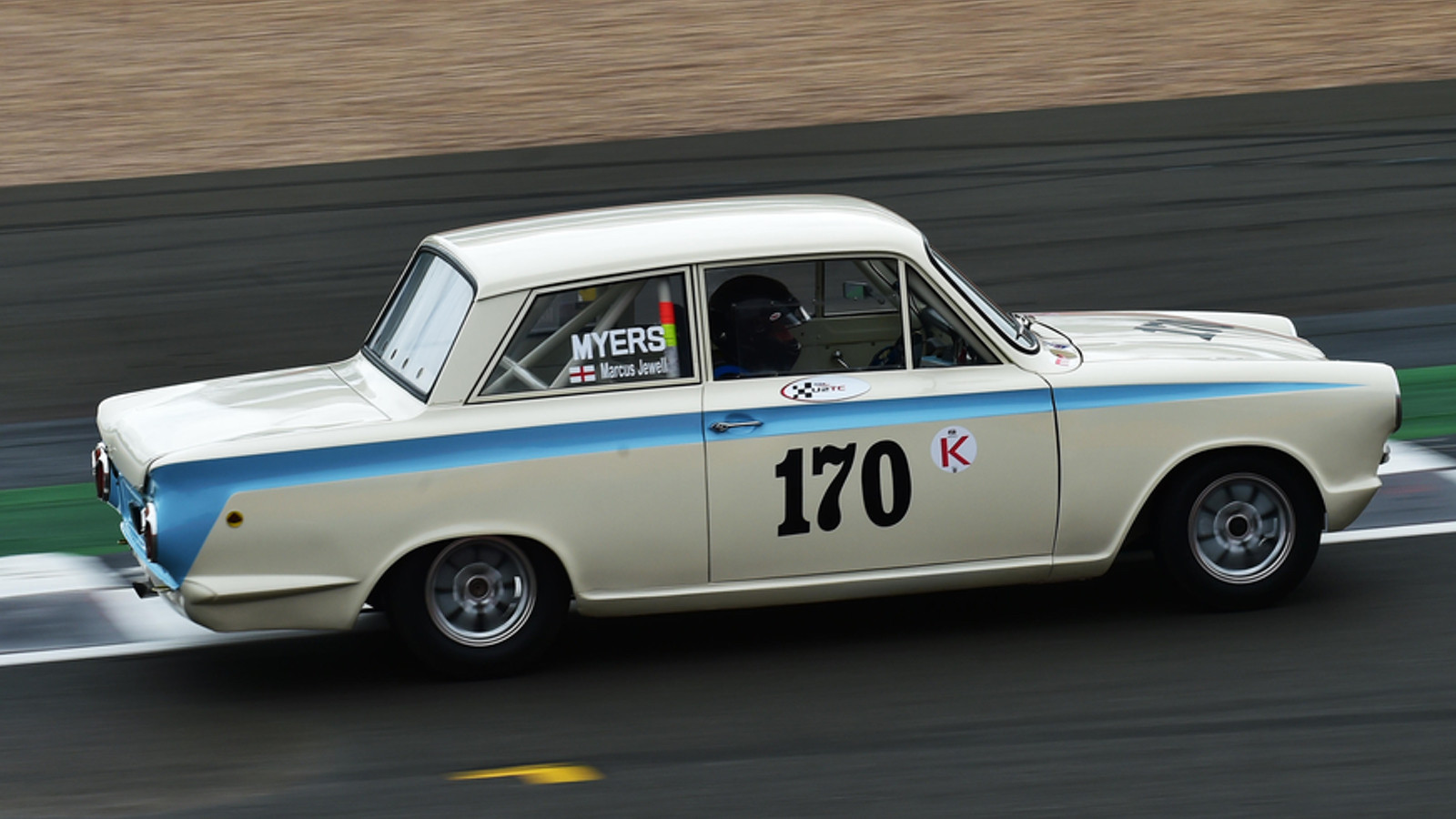 Celebrity cars and more up for auction at Race Retro 2018