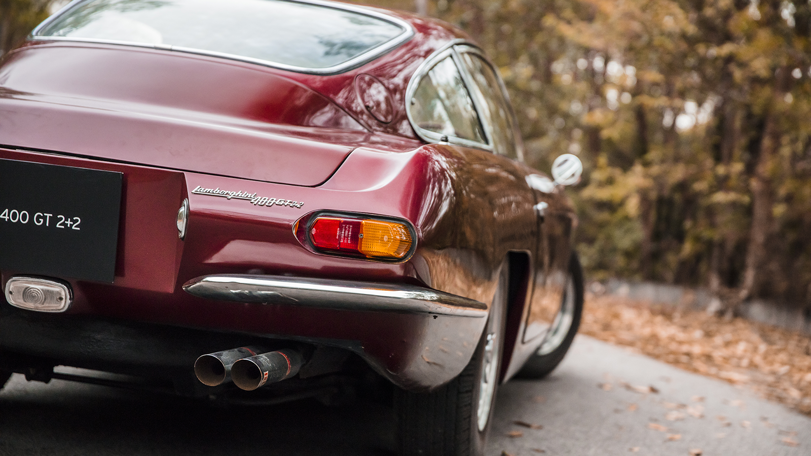 Rock legends' supercars up for auction