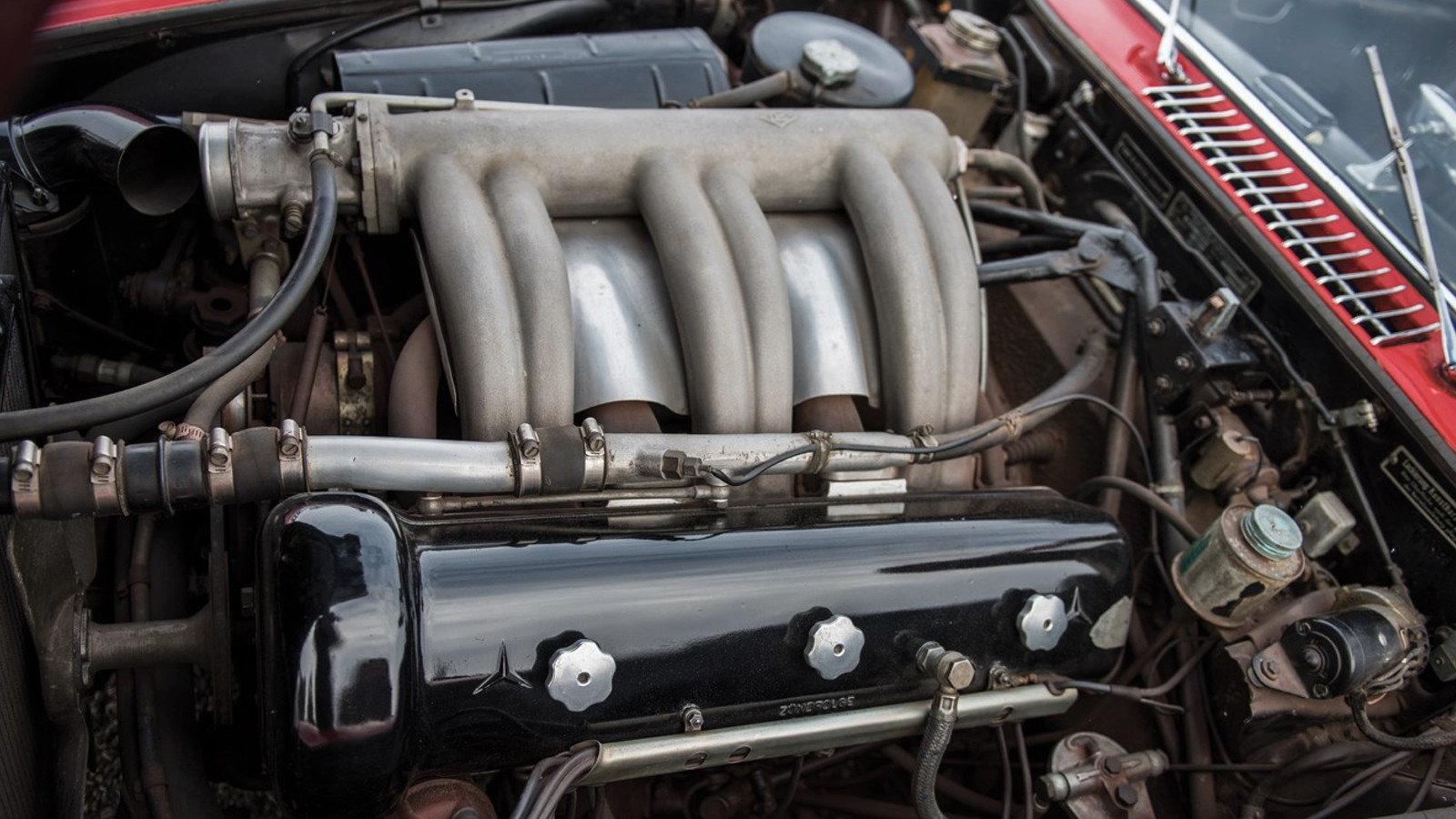 Museum-fresh Mercedes 300 SL Gullwing to sell for charity