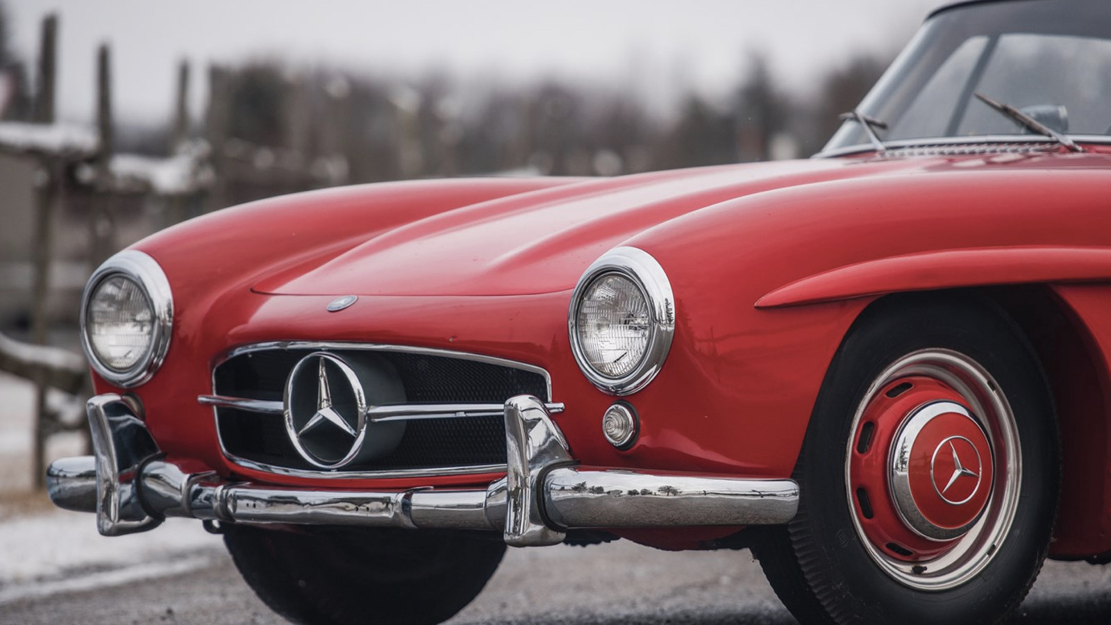 Museum-fresh Mercedes 300 SL Gullwing to sell for charity