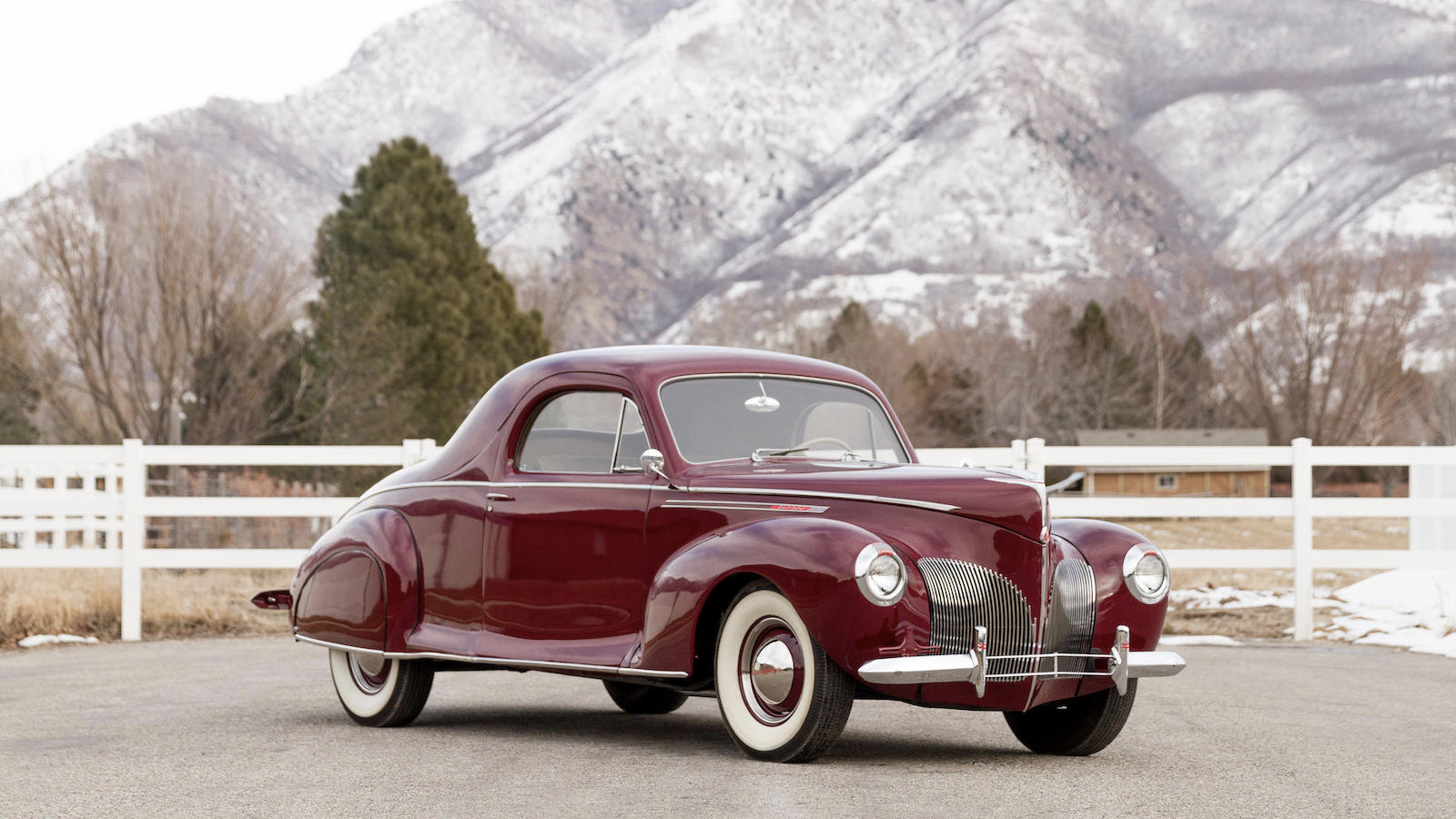 Trio of Lincoln Zephyrs set for auction at Amelia Island