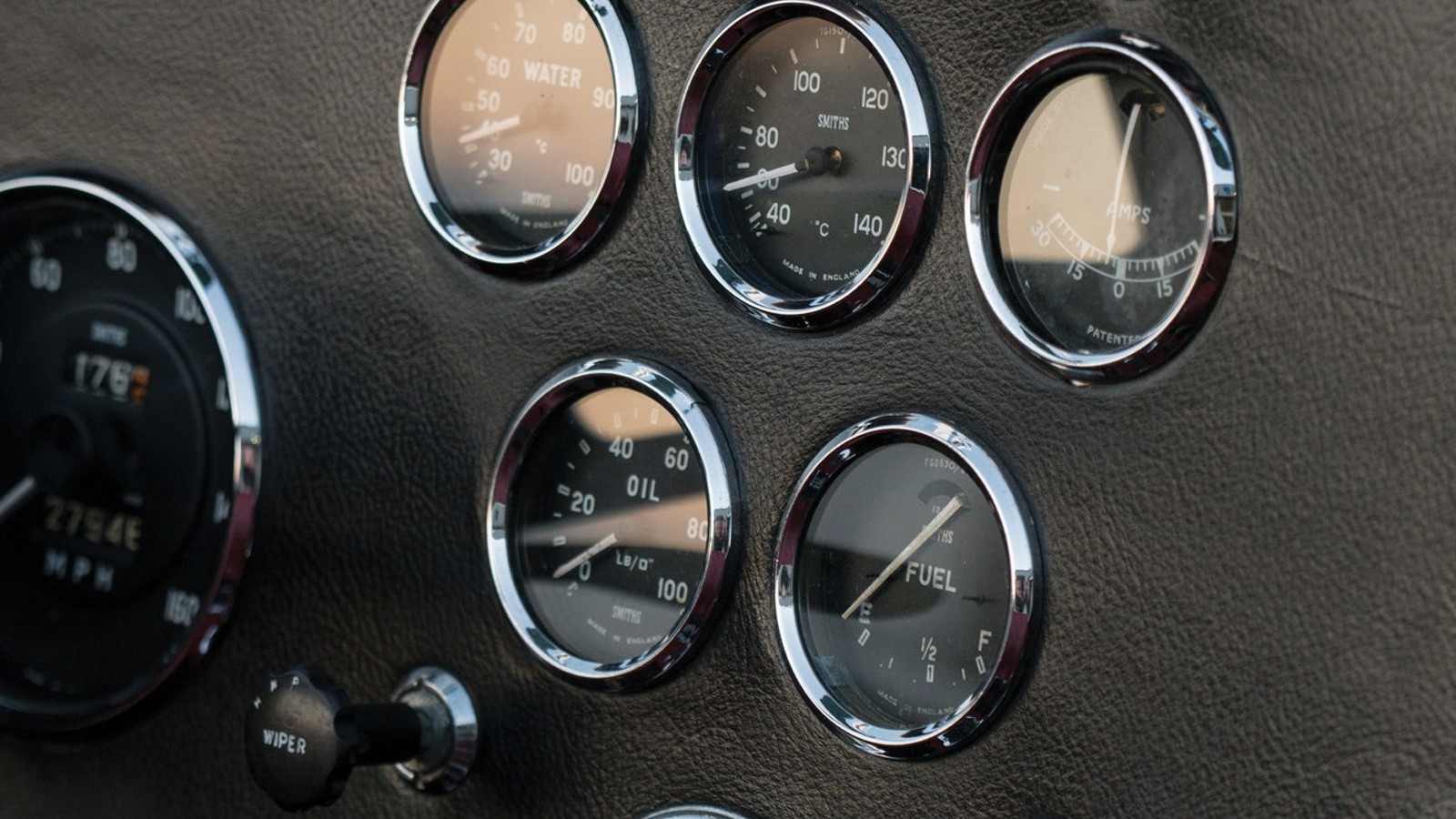 ‘90s barn-find Cobra set to fetch $1m at RM Sotheby’s Amelia Island auction 