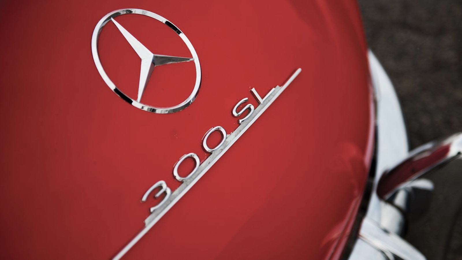 Museum-fresh Mercedes 300 SL Gullwing to sell for charity