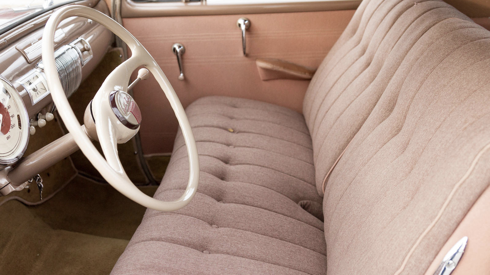 Trio of Lincoln Zephyrs set for auction at Amelia Island