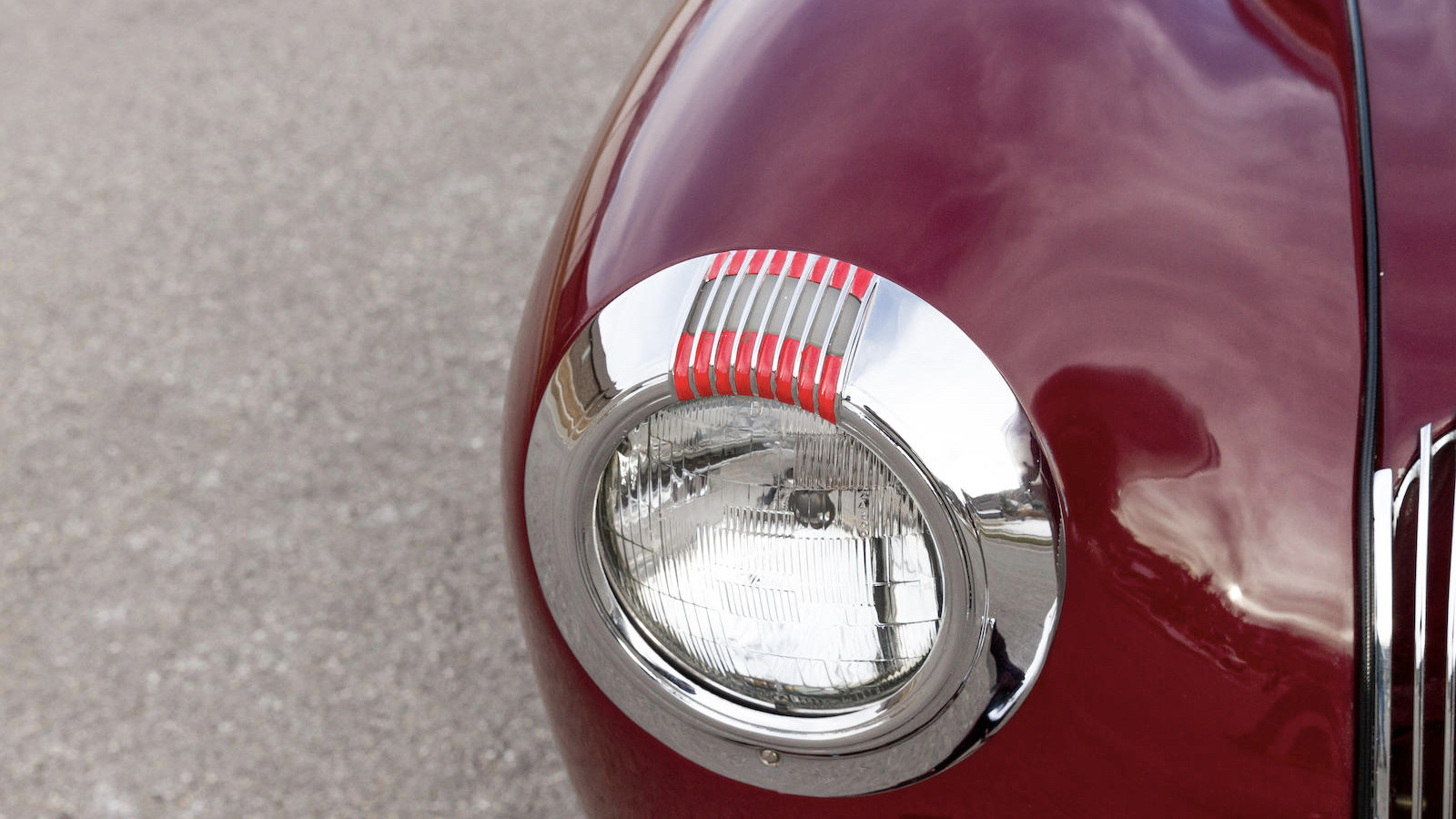 Trio of Lincoln Zephyrs set for auction at Amelia Island