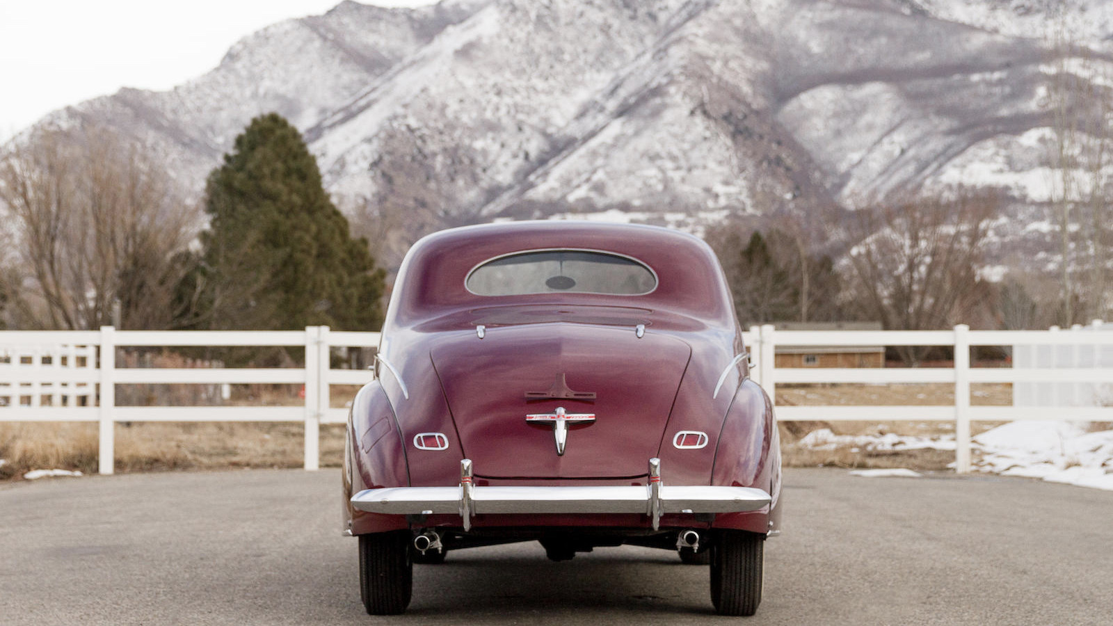 Trio of Lincoln Zephyrs set for auction at Amelia Island