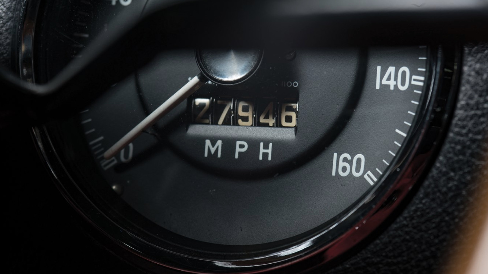 ‘90s barn-find Cobra set to fetch $1m at RM Sotheby’s Amelia Island auction 