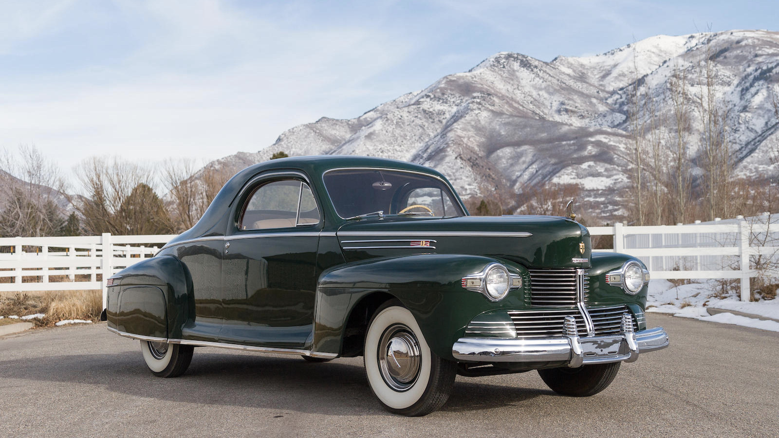 Trio of Lincoln Zephyrs set for auction at Amelia Island