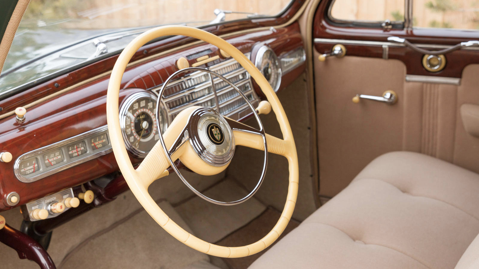 Trio of Lincoln Zephyrs set for auction at Amelia Island