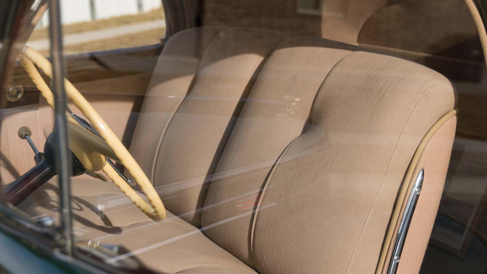 Trio of Lincoln Zephyrs set for auction at Amelia Island