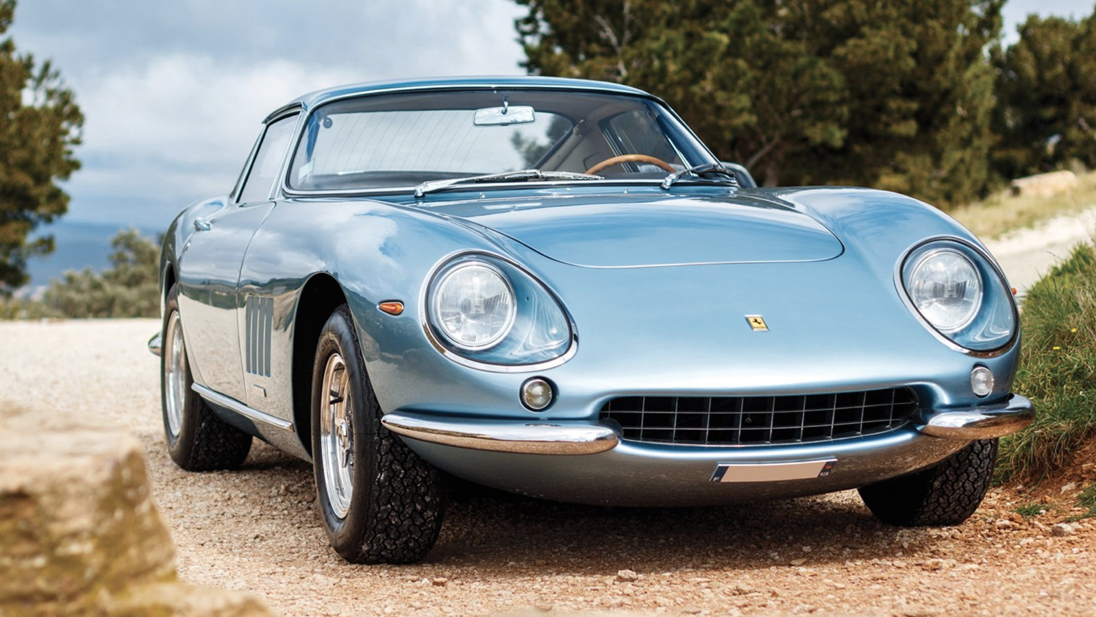 Trio of mid-century Ferrari GTs head for Monaco auction