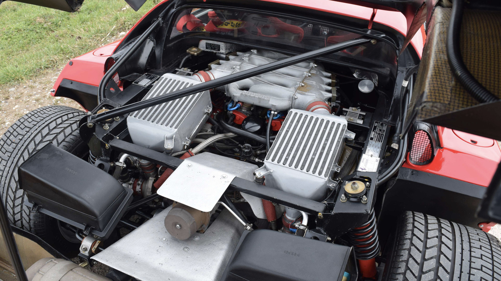 Flawless F40 up for sale at Artcurial’s April auction