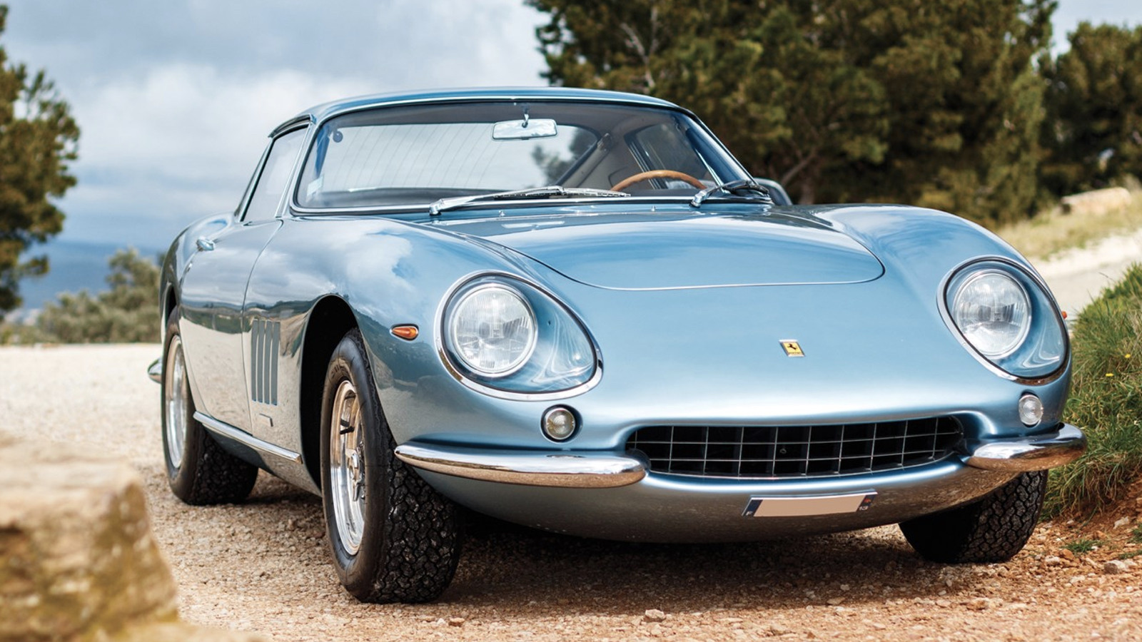 Trio of mid-century Ferrari GTs head for Monaco auction