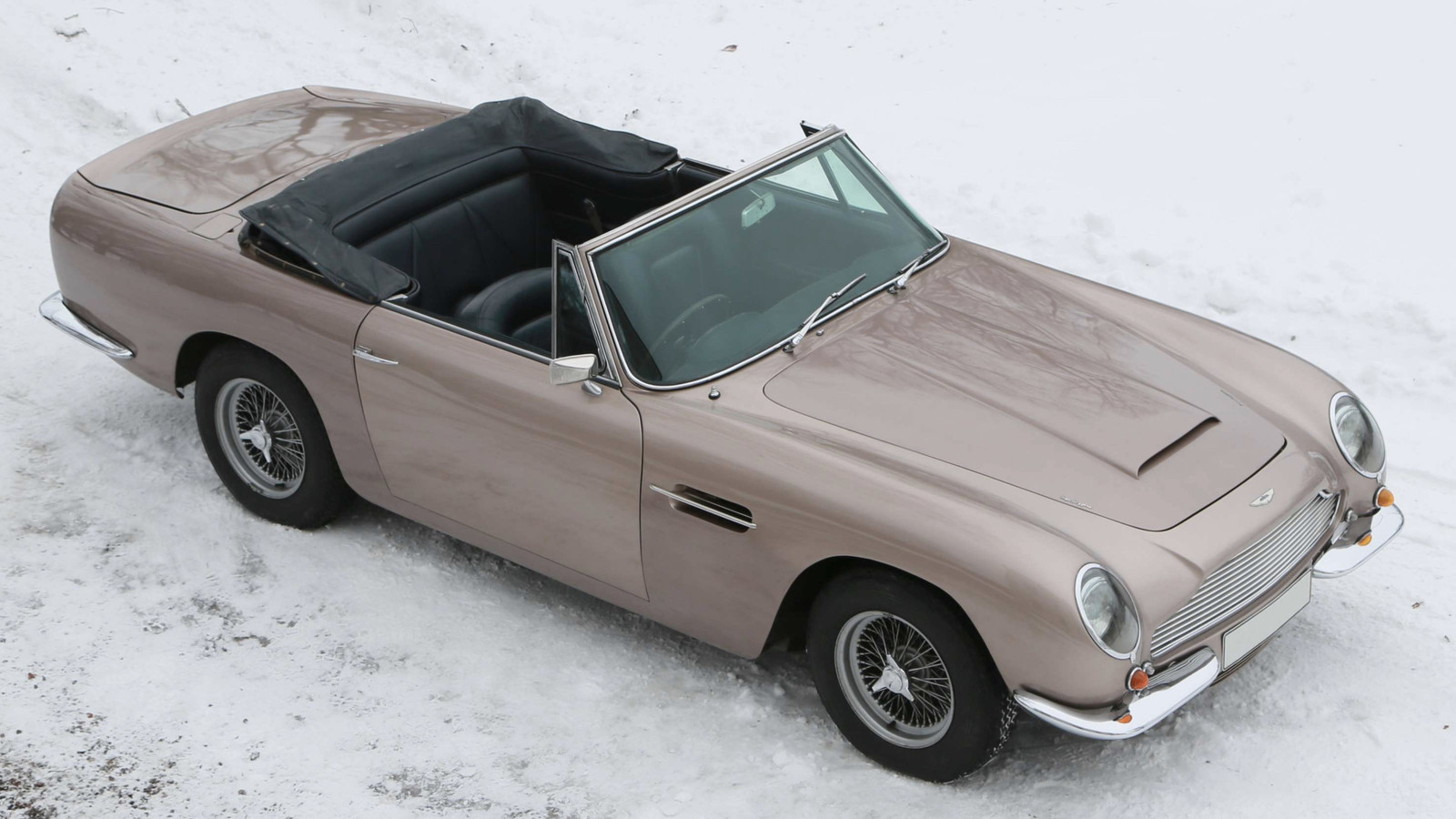 1968 DB6 Volante heads to auction in Paris