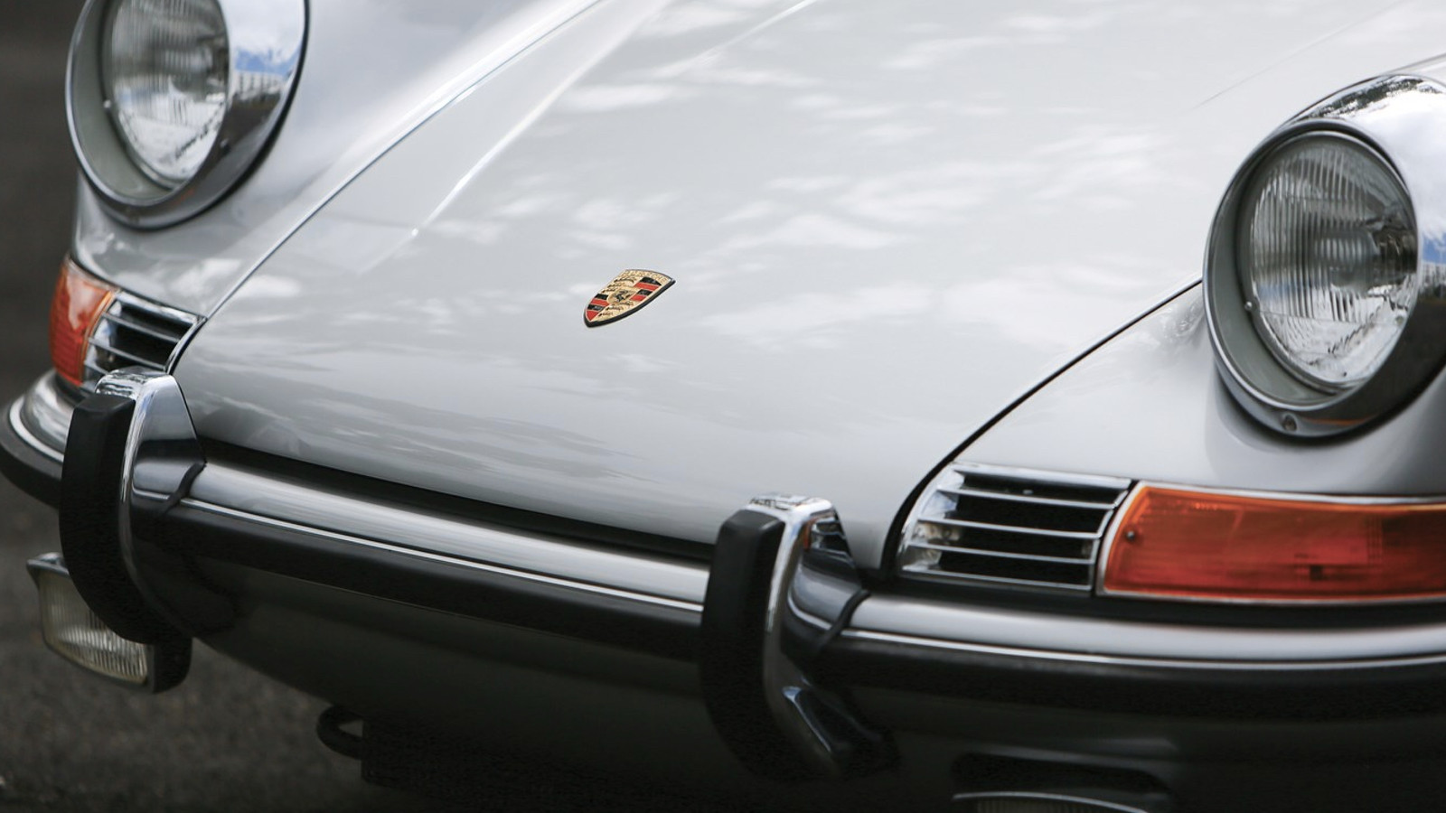 Trio of Targas hit Fort Lauderdale auction