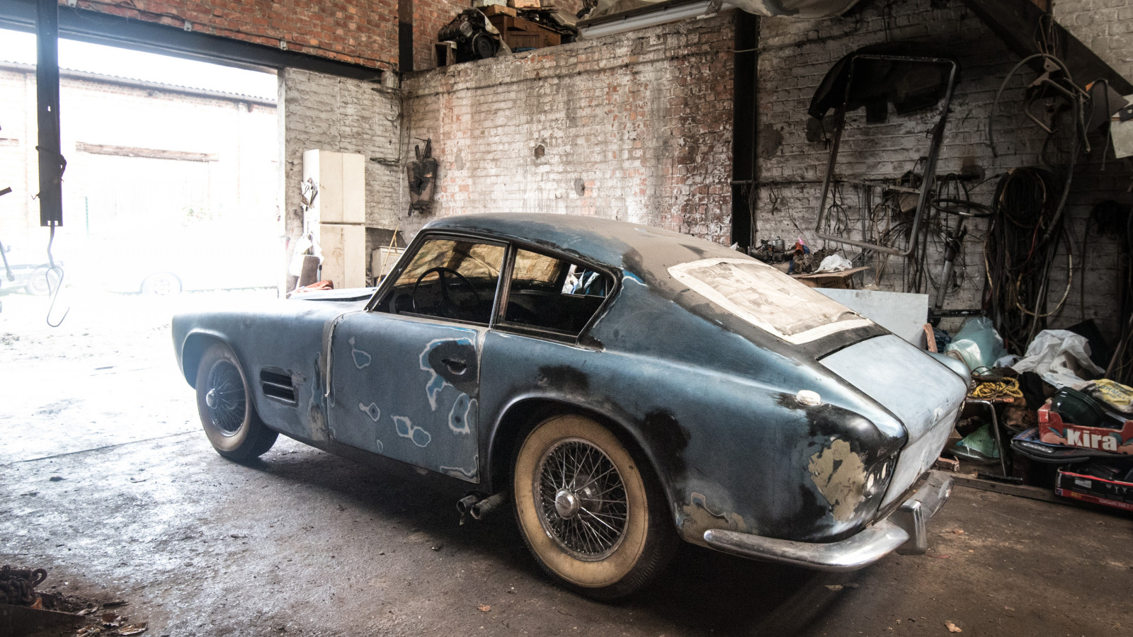 Unique barn-find Jaguar XK140 makes a fortune for charity at auction