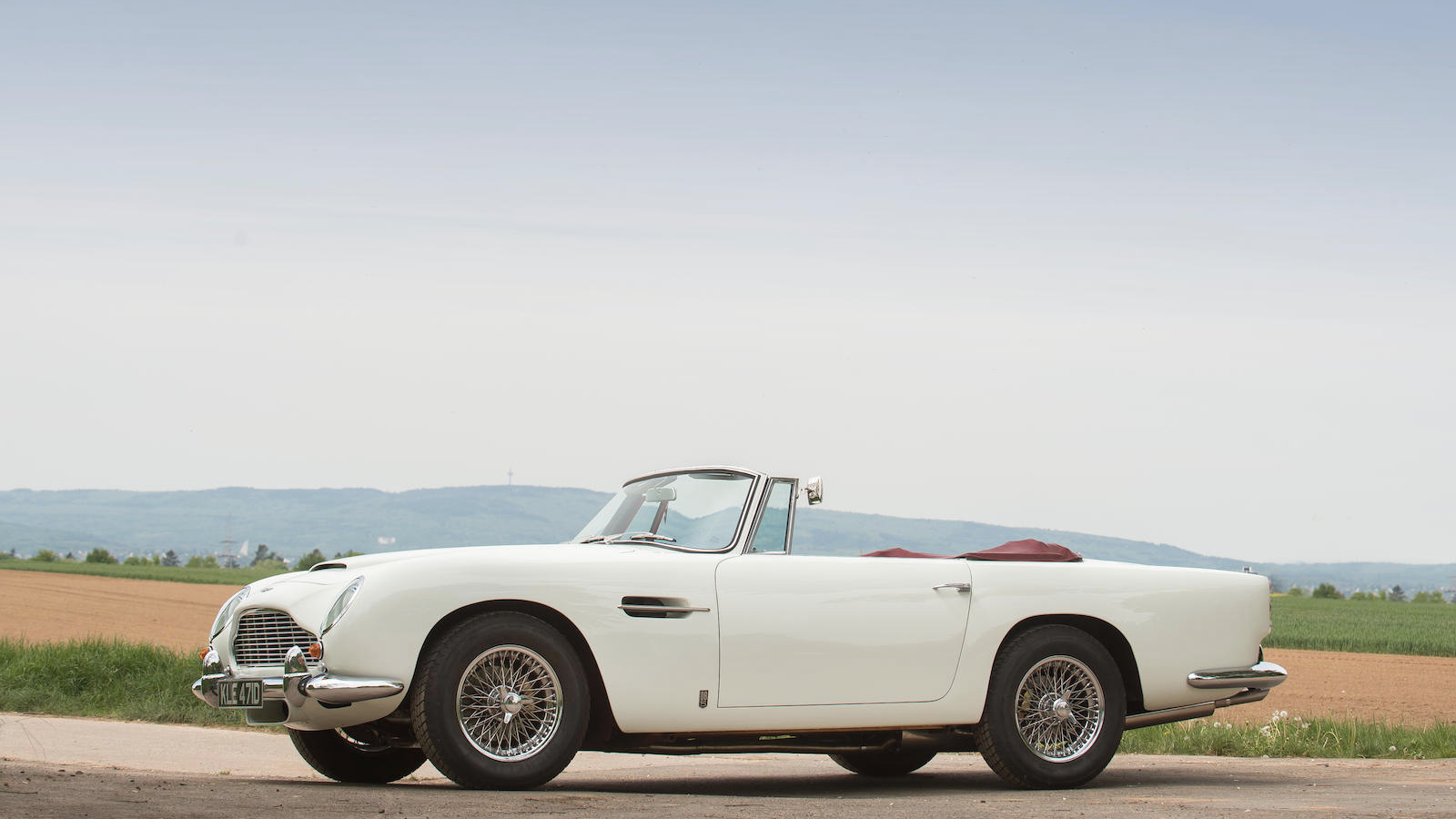 Ultra-rare Aston Martin expected to sell for £900,000 this weekend